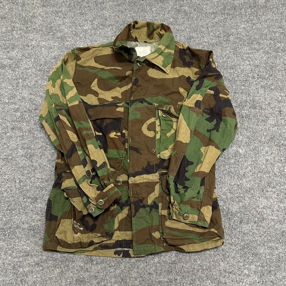 Military Jacket Mens Size Medium Woodland Camouflage Field Coat Combat Utility